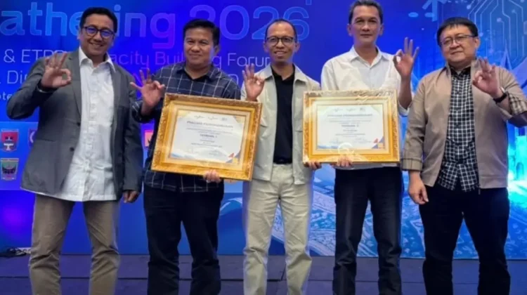 Bukittinggi Raih Terbaik Retribusi Daerah se Sumatera Barat