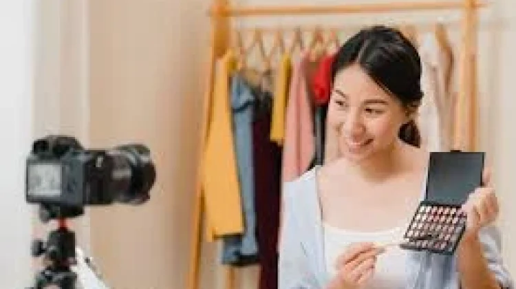 Konten yang Jualan Tanpa Terlihat Jualan