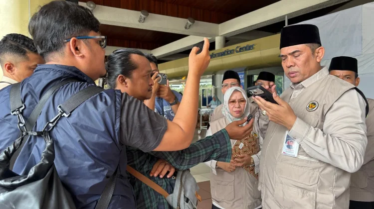 Kemenhaj Sumbar Tegaskan Biro Travel Wajib Gunakan Identitas Sesuai Izin