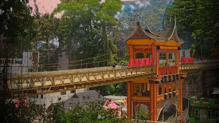 Jembatan Limpapeh, Ikon Penghubung Wisata Bukittinggi