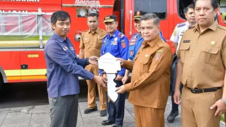 Optimalkan Penanganan Kebakaran, Pemkab Agam Tambah Dua Unit Armada Damkar