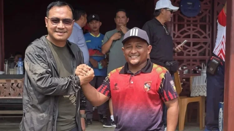 Bupati Rinto Bangga, Cricket Sumbang Emas Pertama untuk Mentawai