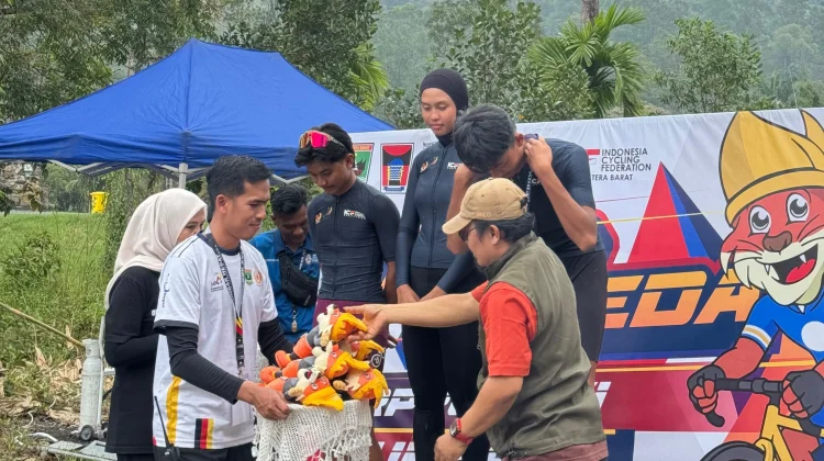 Tambahan Medali Perak, Balap Sepeda Bukittinggi Kembali Bersinar di Porprov XVI