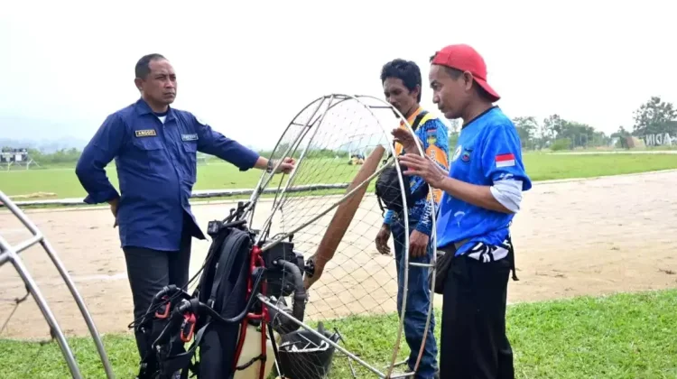 Danlanud Sutan Sjahrir Pantau Pertandingan FASI di Porprov XVI Sumbar