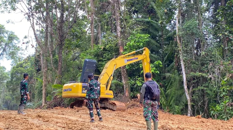 Satgas TMMD 130 Mentawai Pacu Jalan Lingkar Bukit Pamewa, Progres 80 ...