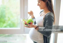 Larangan untuk Ibu Hamil Terkait Makanan dan Minuman