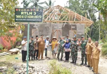Tim Wasev TMMD Ke-127 Tinjau Langsung Progres RTLH Ibu Masraini di Pagaruyung