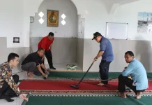 Kemenag Tanah Datar Laksanakan Gerakan Bersih-Bersih Masjid 2026!