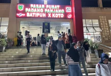 Ketua TP-PKK Padang Panjang Tinjau Pasar Pusat jelang Idulfitri