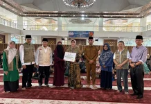 Baznas Padang Panjang Salurkan Zakat untuk 492 Mustahik