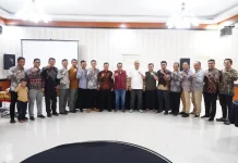 Bupati Tanah Datar Tekankan Peran Strategis Camat dalam Pelayanan Publik