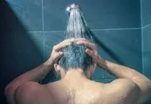 Risiko Kesehatan Mandi setelah Makan Perlu Diketahui