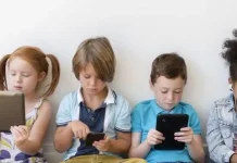 Delapan Aplikasi Wajib Blokir Akun Anak di Bawah 16 Tahun, YouTube hingga TikTok