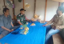 Babinsa Payakumbuh Laksanakan Komsos Bersama Warga Kapalo Koto Ampangan!