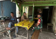 Babinsa Suliki Ingatkan Warga Waspada Judi Online dan Bencana!