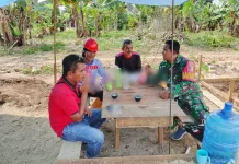 Babinsa Koramil 08/Akabiluru Ajak Warga Jaga Keamanan Sangat Penting Sekali