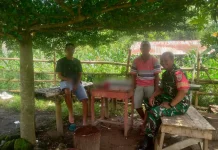 Babinsa Koramil 01/Payakumbuh Laksanakan Komsos Bersama Warga Sangat Sukses Seka