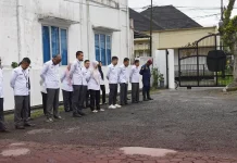 KPU Padang Panjang Laksanakan Apel Pagi, Masnaidi Sampaikan Agenda Kelembagaan
