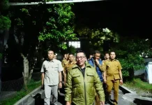 Bupati Eka Putra Kunjungi Asrama Peserta Retreat