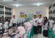 Kemenag Tanah Datar Pantau TKA di MTsN 12, Pastikan Kelancaran dan Integritas Ujian