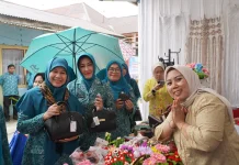 TP PKK Sumbar Apresiasi Kesiapan Dasawisma Dahlia I Padang Panjang