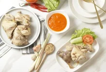 Ayam Pop, Kuliner Khas Bukittinggi yang Lezat