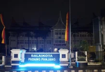 Pemko Padang Panjang Padamkan Lampu Satu Jam Dukung Gerakan Earth Hour