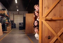 Penampakan Perdana Geng Scooby-Doo di Serial Live Action Terbaru