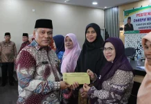 Kemenag Tanah Datar Lepas Sebelas ASN Berhaji