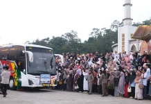 Wawako Allex Lepas 79 JCH Padang Panjang di Masjid Manarul Ilmi