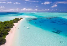 Maladewa Negeri Pulau Eksotis dengan Laut Biru Jernih