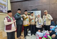 Disiplin Manasik Antar Koper Haji Bukittinggi Lolos X-Ray