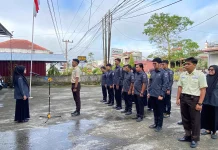 Bawaslu Padang Panjang Gelar Apel Rutin, Tekankan Evaluasi Kerja dan Layanan Hukum
