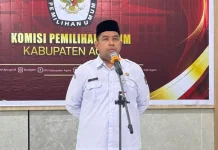 Purna Tugas di KPU Agam, Oktadonis Dilantik sebagai Sekretaris KPU Kota Pekanbaru