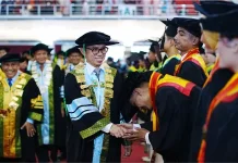 Unand Kukuhkan 1.321 Wisudawan Periode II Tahun 2026