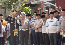 Wako Hendri Hadiri Pemakaman Kasi Propam Polres Padang Panjang