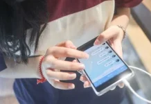 Chat yang Belum Dibalas Sering Bikin Pikiran Tidak Tenang