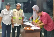 Sinergi Tanpa Batas, Air Zam-zam Jemaah Haji Tiba di Kantor Kemenhaj Bukittinggi