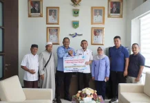 Bank Nagari Padang Panjang Salurkan Dana Kurban Rp33 Juta untuk Islamic Centre