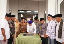Hadiri Khatam dan Resmikan Pemakaian Gedung PQIQ