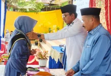 Wisuda Tahfidz MTsN 5 Lima Puluh Kota : Benteng Moralitas Generasi Penerus