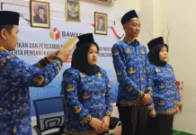 Tiga CPNS Bawaslu Padang Panjang Resmi Dilantik Jadi PNS