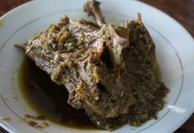 Gulai Itiak Lado Mudo: Pedasnya Bikin Nagih