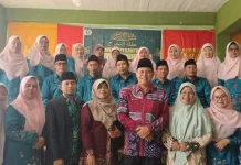 Lulus dari Pesantren Saatnya Menjadi Pelita Umat Kasi PD Pontren Kemenag Bukittin