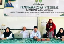 MTsN Padang Panjang Gelar Lokakarya Penguatan Mutu Layanan lewat PMPZI