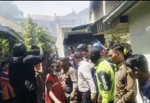 Korban Jiwa Ditemukan Usai Kebakaran Kayu Kubu Padam