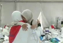Kehadiran Yuni Yelfia Pecahkan Haru Jamaah Asal Bukittinggi di Arafah