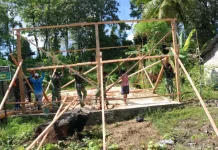 Satgas Karya Bakti TNI AD Mentawai dan Warga Wujudkan RTLH, Kuda-Kuda Menjulang