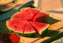 8 Makanan untuk Membantu Mencegah Dehidrasi