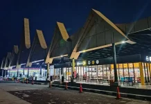 Tips Tetap Sehat saat Berkendara Malam Hari